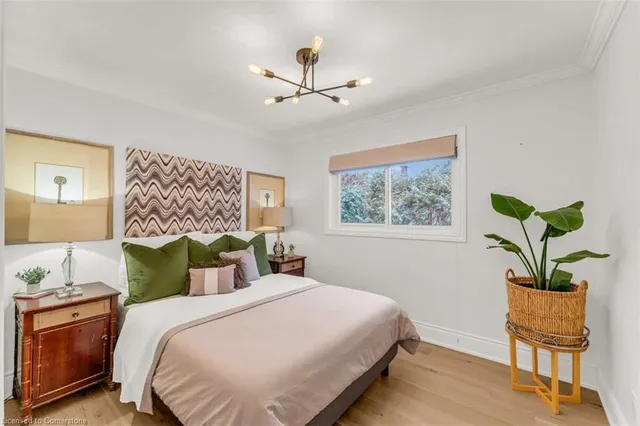 Additional image 16 of 483 Walnut Cres