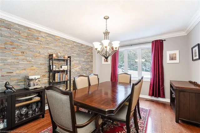 Additional image 7 of 20 Iris Cres