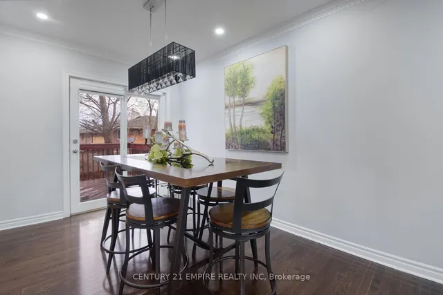 Additional image 13 of 29 Flowertown Ave