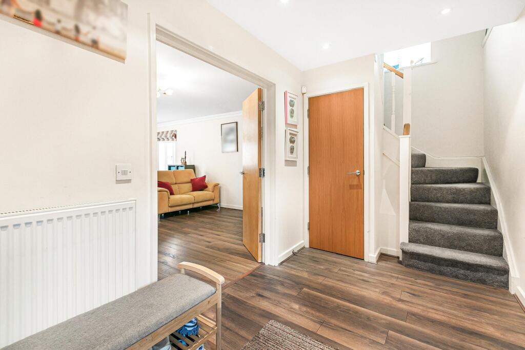 Additional image 16 of Frederick Place, St Albans, AL2