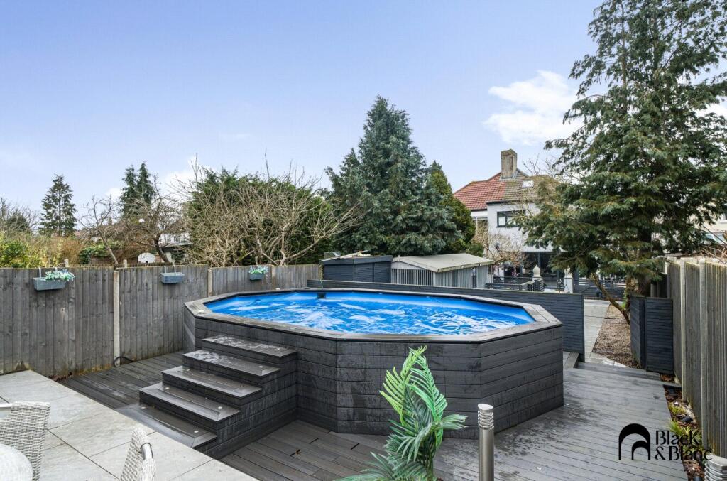 Additional image 32 of Queensway, West Wickham, Bromley, BR4