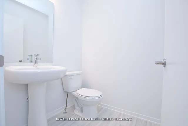 Additional image 13 of 225 Birmingham St Unit 160