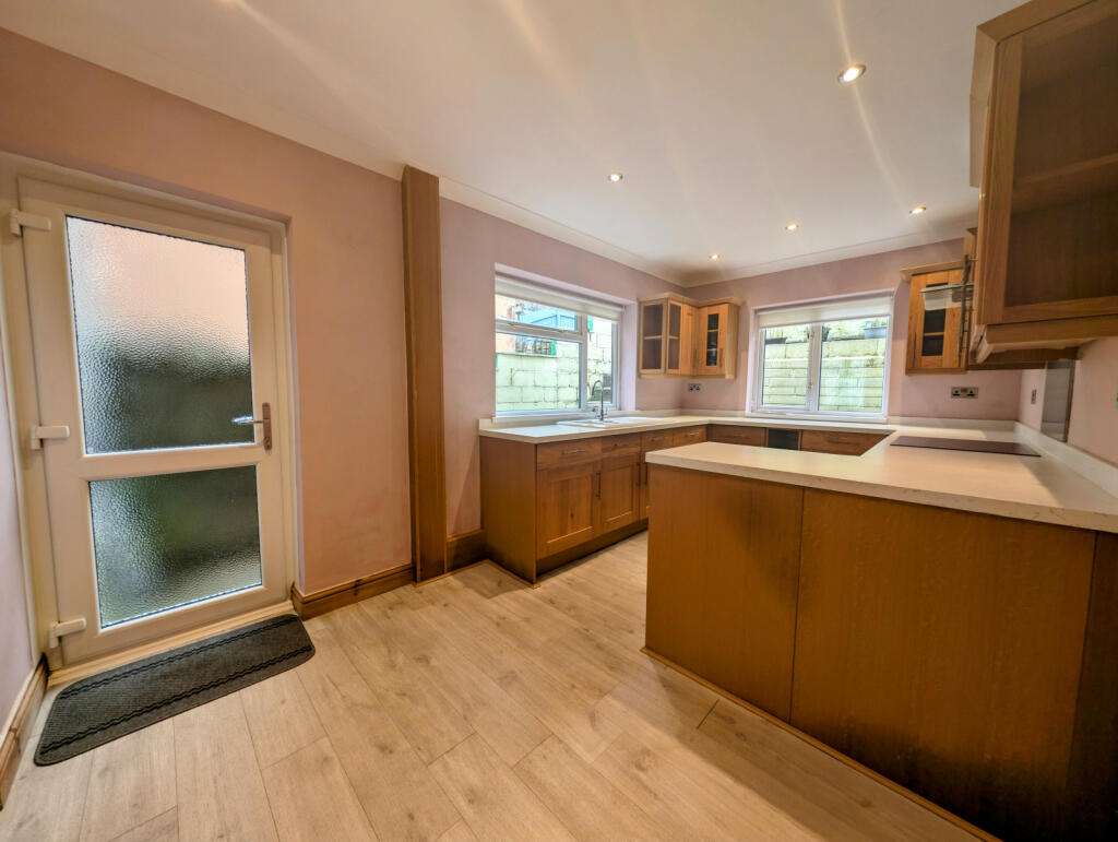 Additional image 9 of Arnold Street, Mountain Ash, CF45 4LF