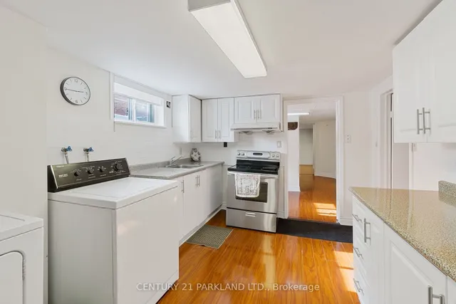 Additional image 17 of 14 Maxim Cres