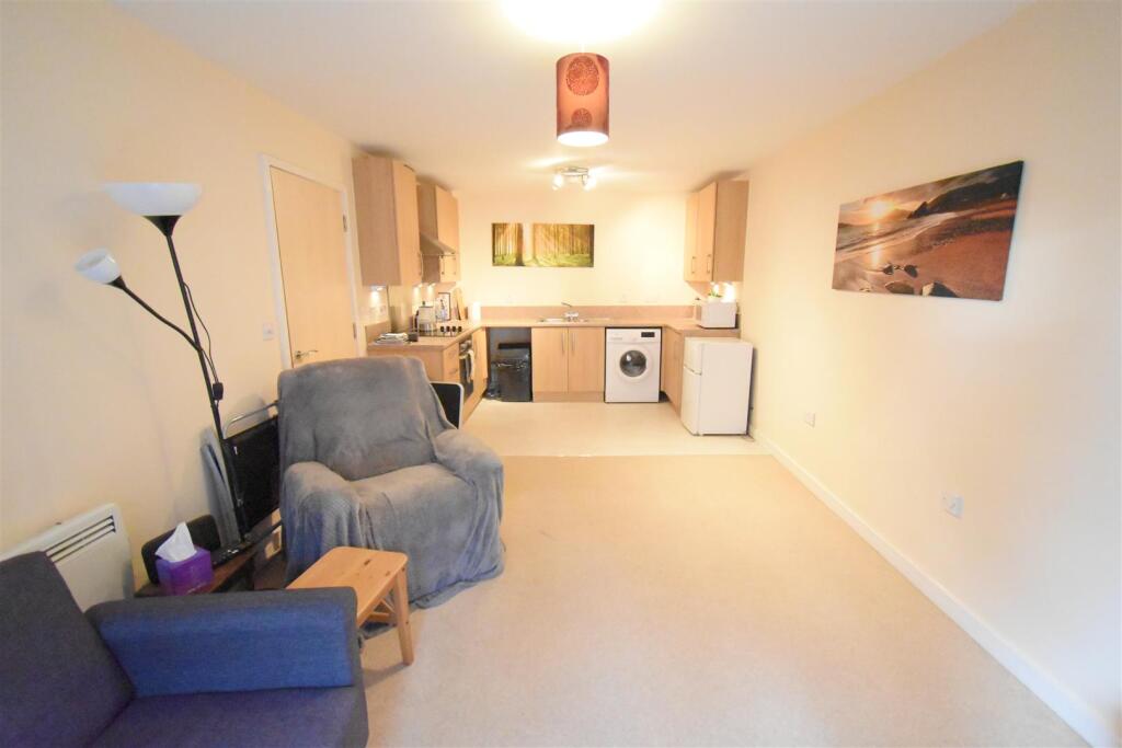 Additional image 8 of Arnold Road, Mangotsfield, Bristol