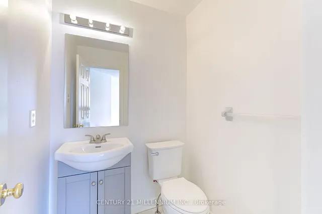 Additional image 33 of 55 Wildberry Cres