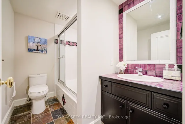 Additional image 31 of 223 Trelawn Ave