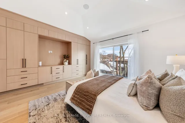 Additional image 28 of 211 Woodycrest Ave