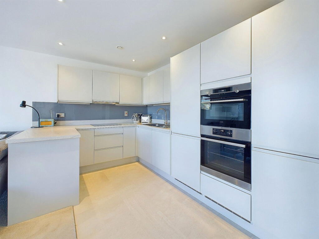 Additional image 8 of Bayside Apartments, 62 Brighton Road, Worthing BN11 2FL