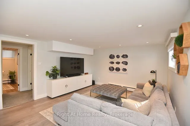 Additional image 39 of 672 Montego Cres