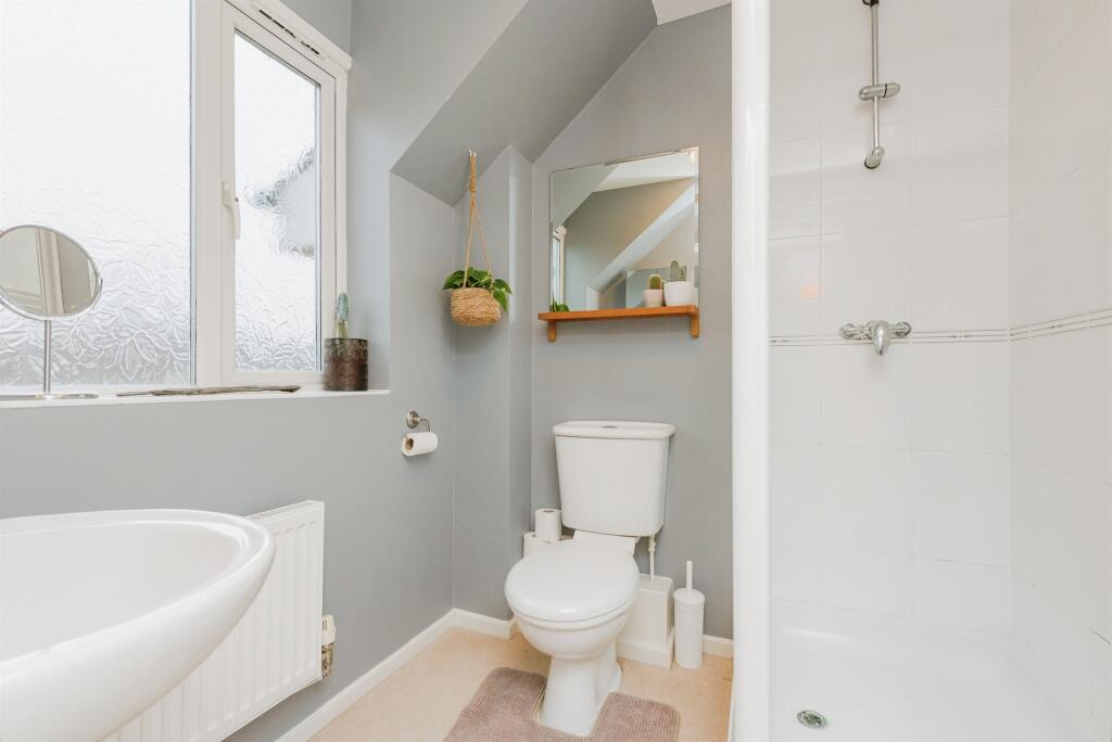 Additional image 16 of Paddock Close, Wilnecote, TAMWORTH