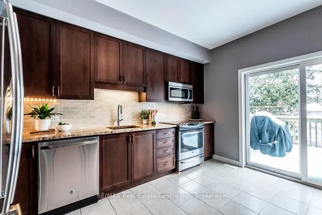 Additional image 9 of 4128 Galileo Common