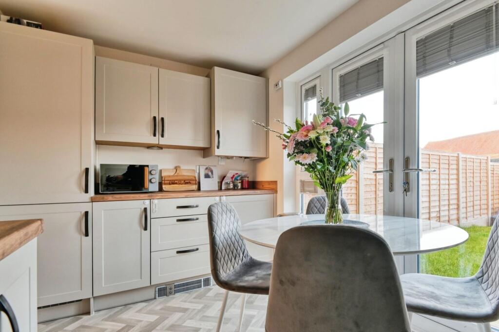 Additional image 9 of Dashwood Close, Tamworth