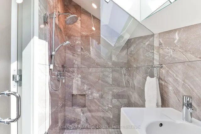 Additional image 37 of 1427 Birch Ave