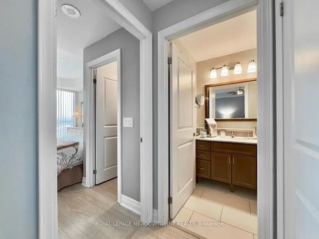 Additional image 18 of 100 John St Unit 403