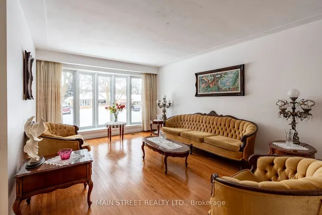 Additional image 5 of 92 Queenston Cres