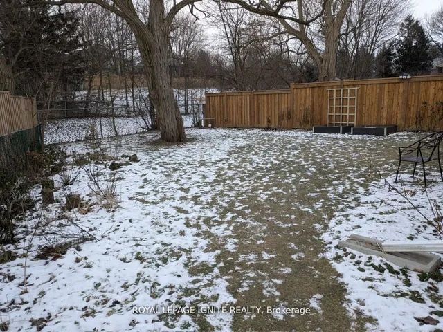 Additional image 38 of 208 Riverplace Cres