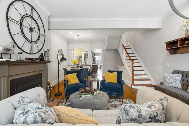 Additional image 8 of 9 Sword St