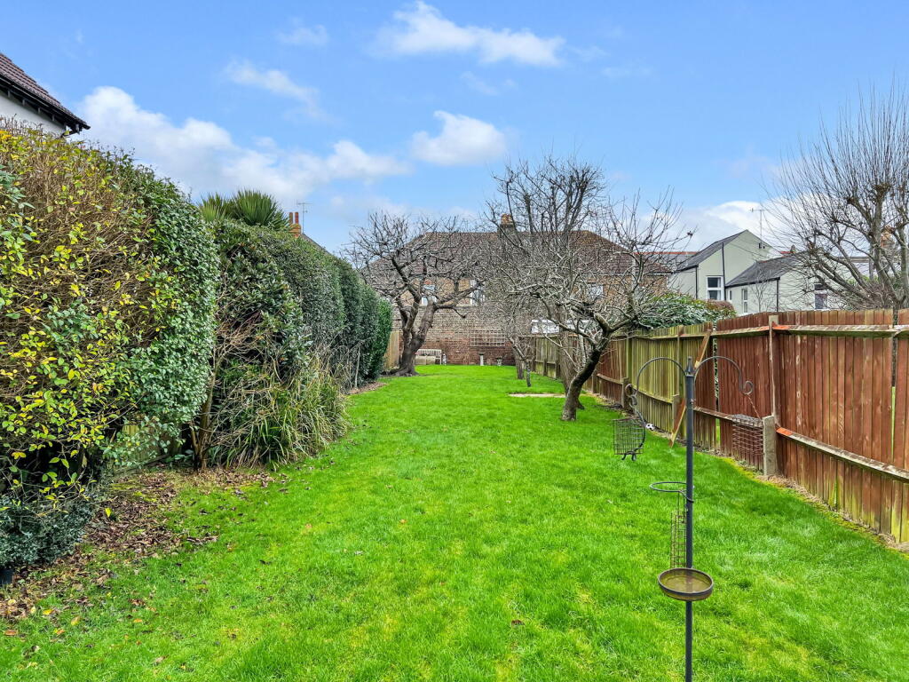 Additional image 24 of Abbotts Close, Worthing, BN11 1JB