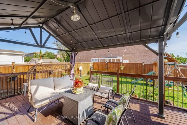 Additional image 36 of 2 Ebby Ave