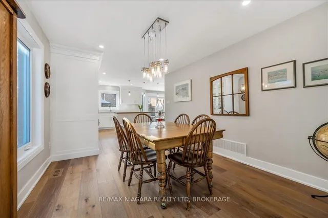 Additional image 12 of 1077 Grandeur Cres