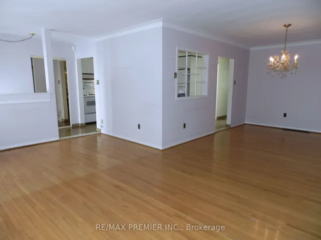 Additional image 2 of 5 Stong Crt