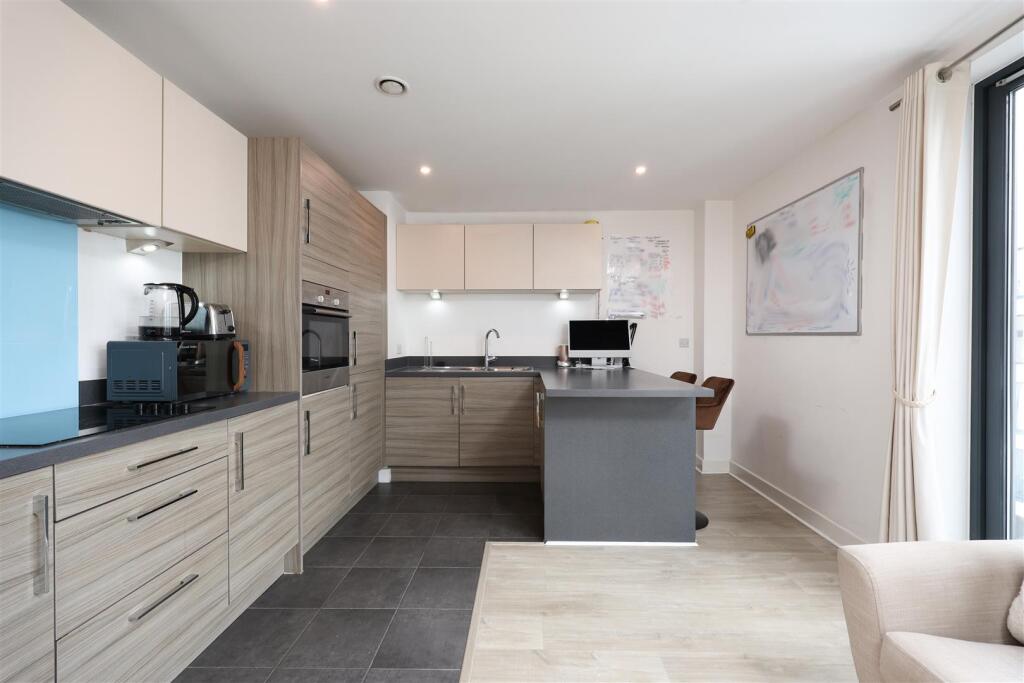 Additional image 6 of Invicta, Millennium Promenade, Bristol