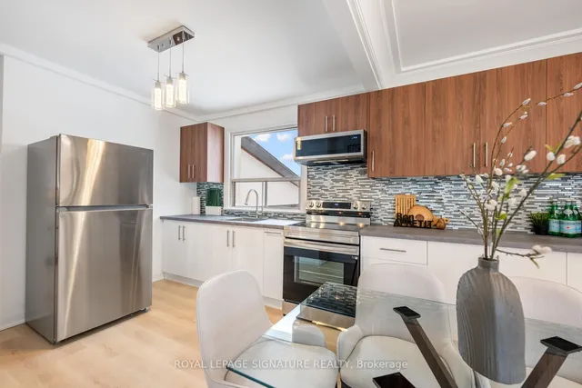 Additional image 14 of 94 Huntington Ave