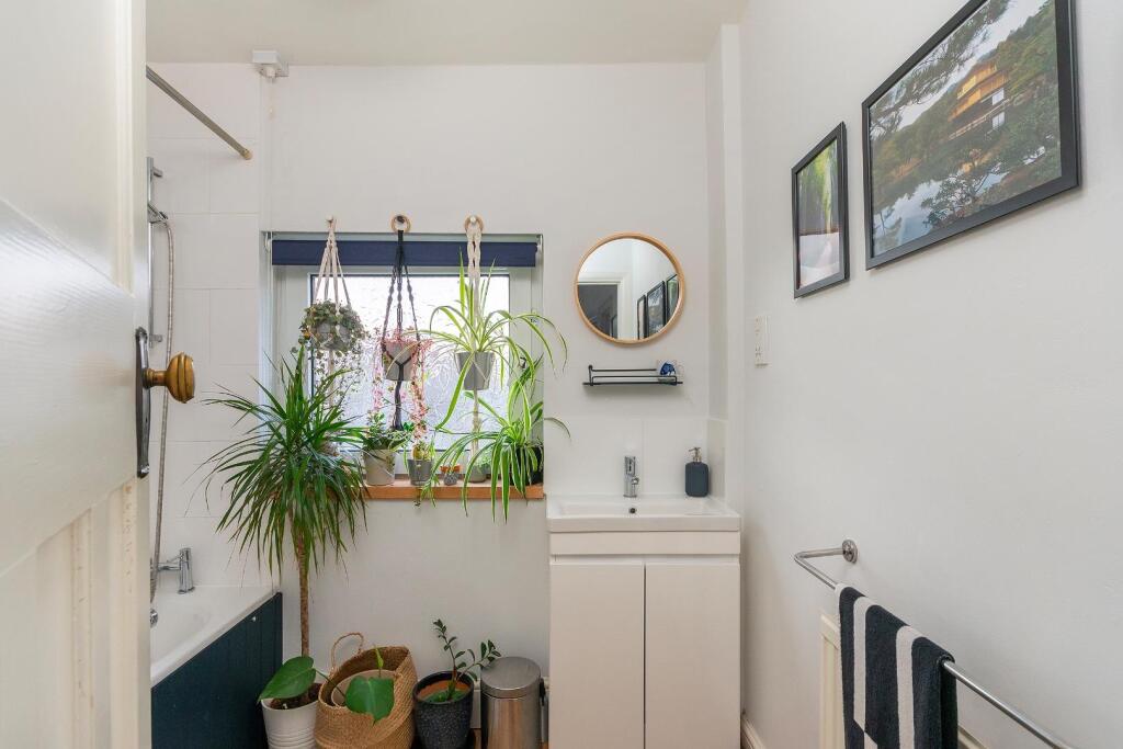 Additional image 26 of Wellington Walk, Henleaze