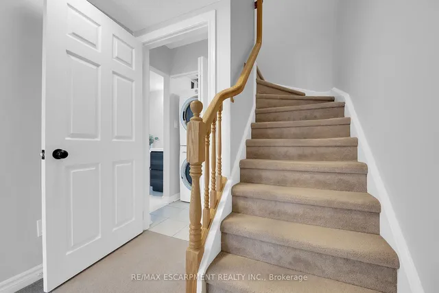 Additional image 20 of 1701 Lampman Ave Unit 404