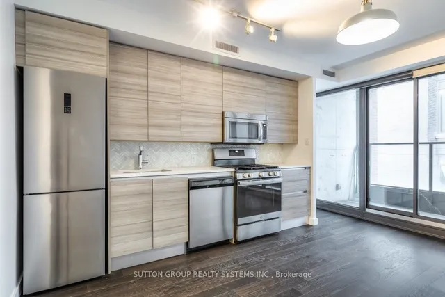 Additional image 8 of 111 Bathurst St Unit 523