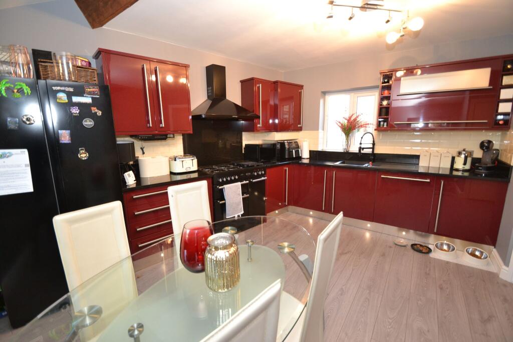 Additional image 8 of Leeds Road, Thackley,