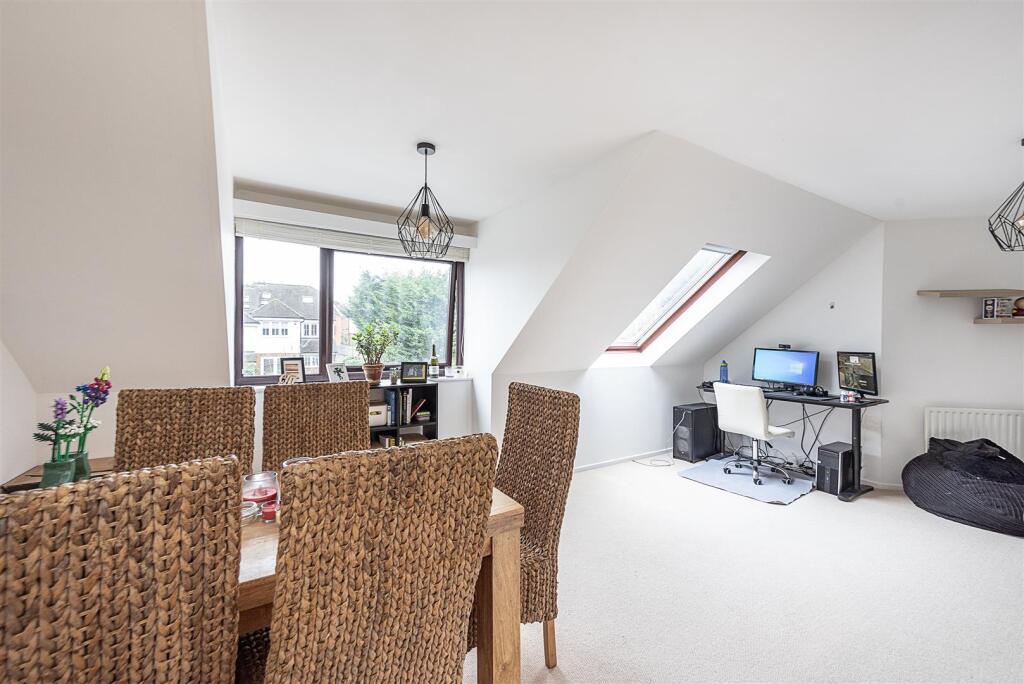 Additional image 5 of Clarendon Road, Harpenden
