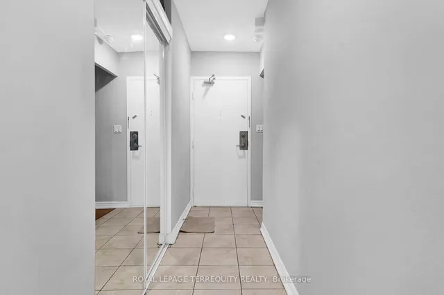 Additional image 8 of 1 Massey Sq Unit 2419