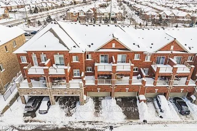 Additional image 44 of 525 Dundas St East