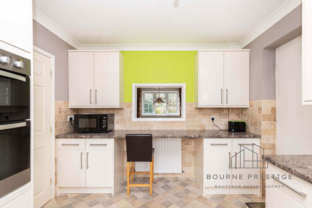 Additional image 5 of Sandringham Gardens, Muscliff, Bournemouth. BH9