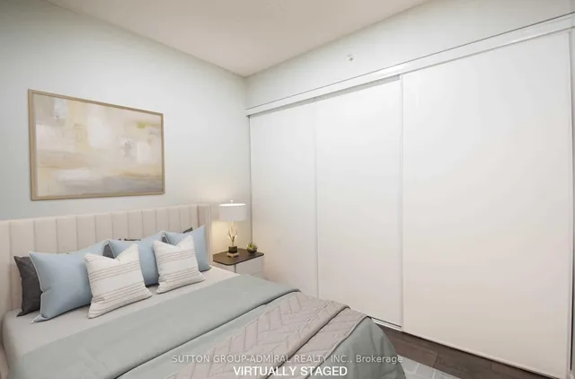 Additional image 10 of 36 Lisgar St Unit 512W