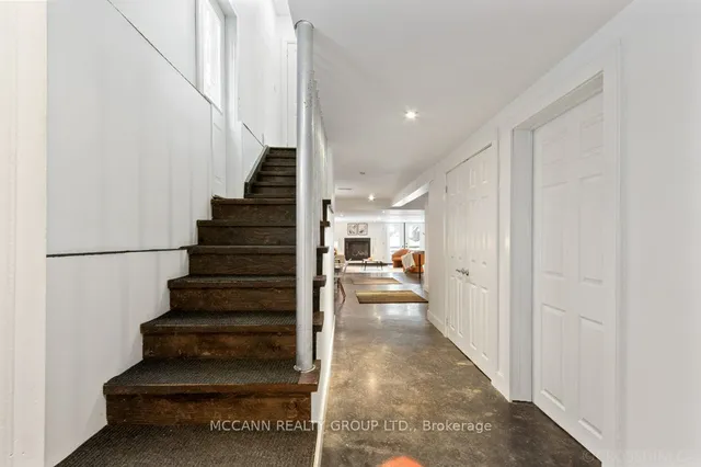 Additional image 27 of 133 Melrose Ave