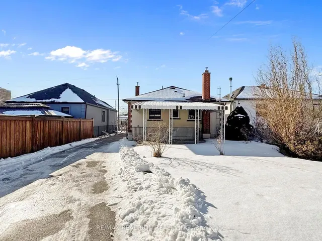 Additional image 36 of 981 Caledonia Rd