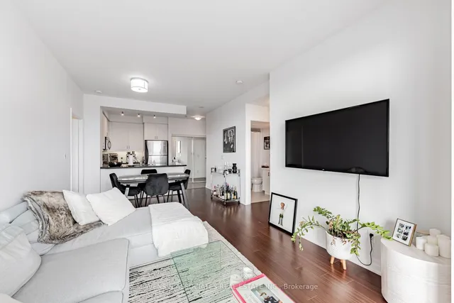 Additional image 13 of 500 St Clair Ave Unit 1607