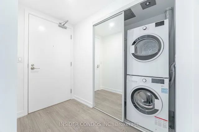 Additional image 24 of 19 Western Battery Rd Unit 3217