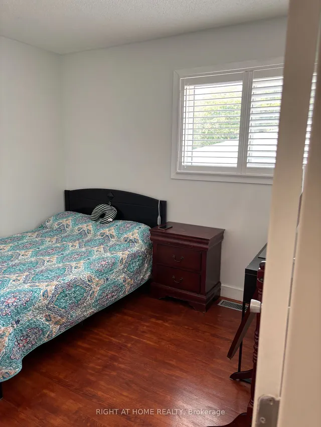 Additional image 19 of 242 Roywood Dr