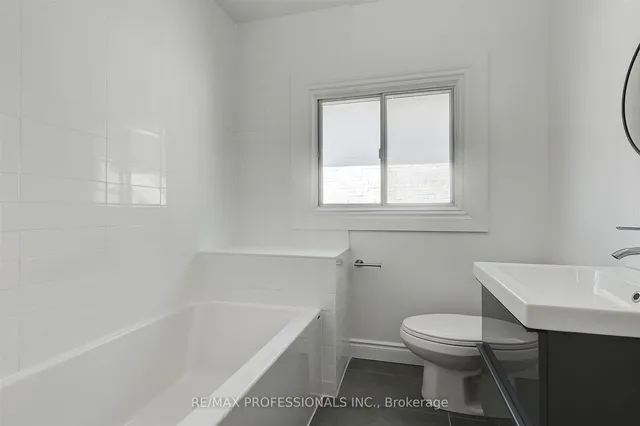 Additional image 15 of 636 Runnymede Rd