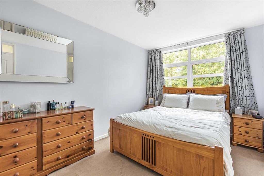 Additional image 11 of Guessens Grove, Welwyn Garden City