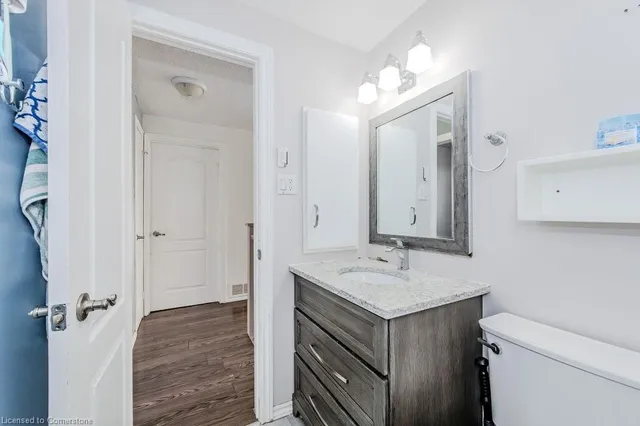 Additional image 24 of 96 Rossford Cres