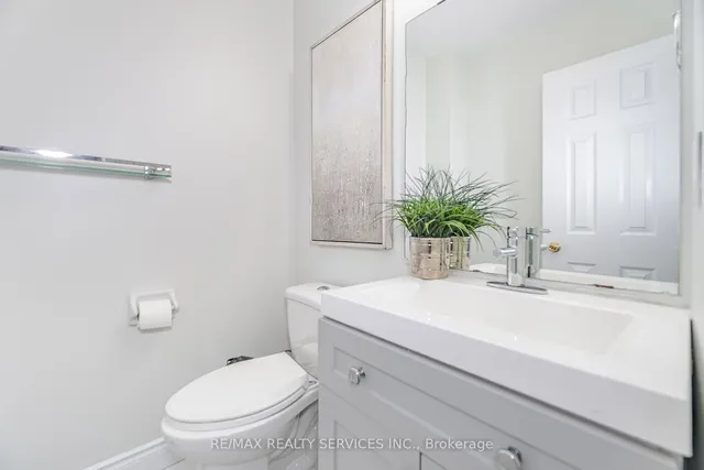 Additional image 14 of 46 Hollowgrove Blvd