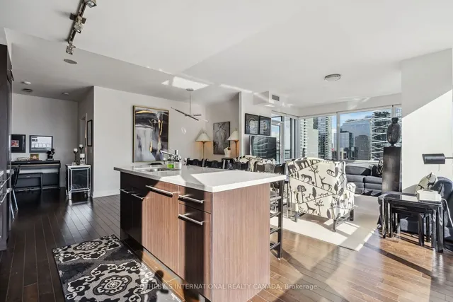 Additional image 7 of 80 John St Unit 3111