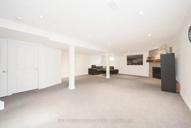 Additional image 33 of 2446 Martin Crt