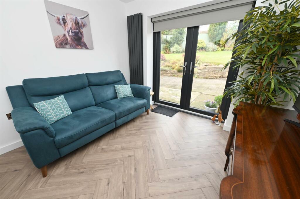 Additional image 14 of Ronaldshay Close, Richmond