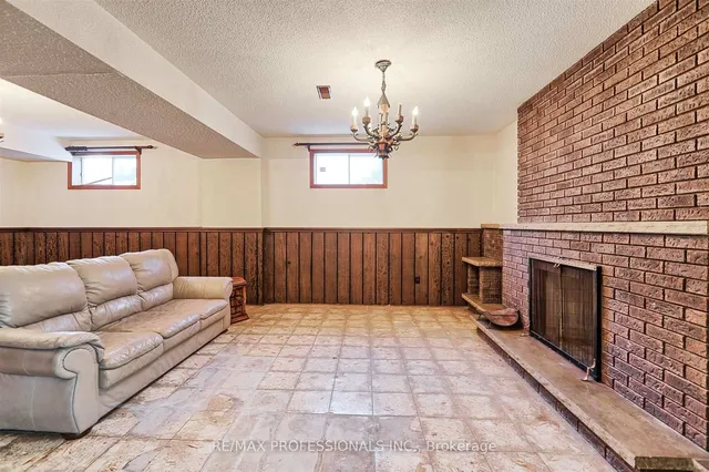 Additional image 27 of 43 Canterbury Cres